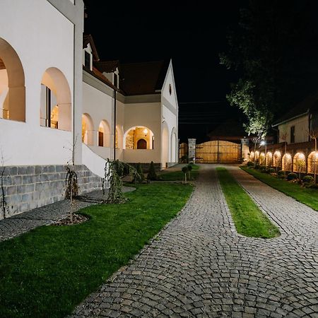Molnos Kuria Pension Corund  Dış mekan fotoğraf