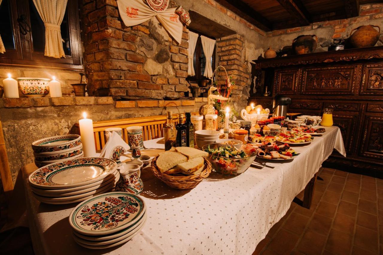 Molnos Kuria Pension Corund  Dış mekan fotoğraf