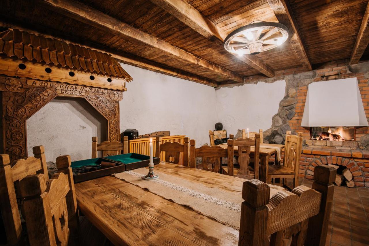 Molnos Kuria Pension Corund  Dış mekan fotoğraf